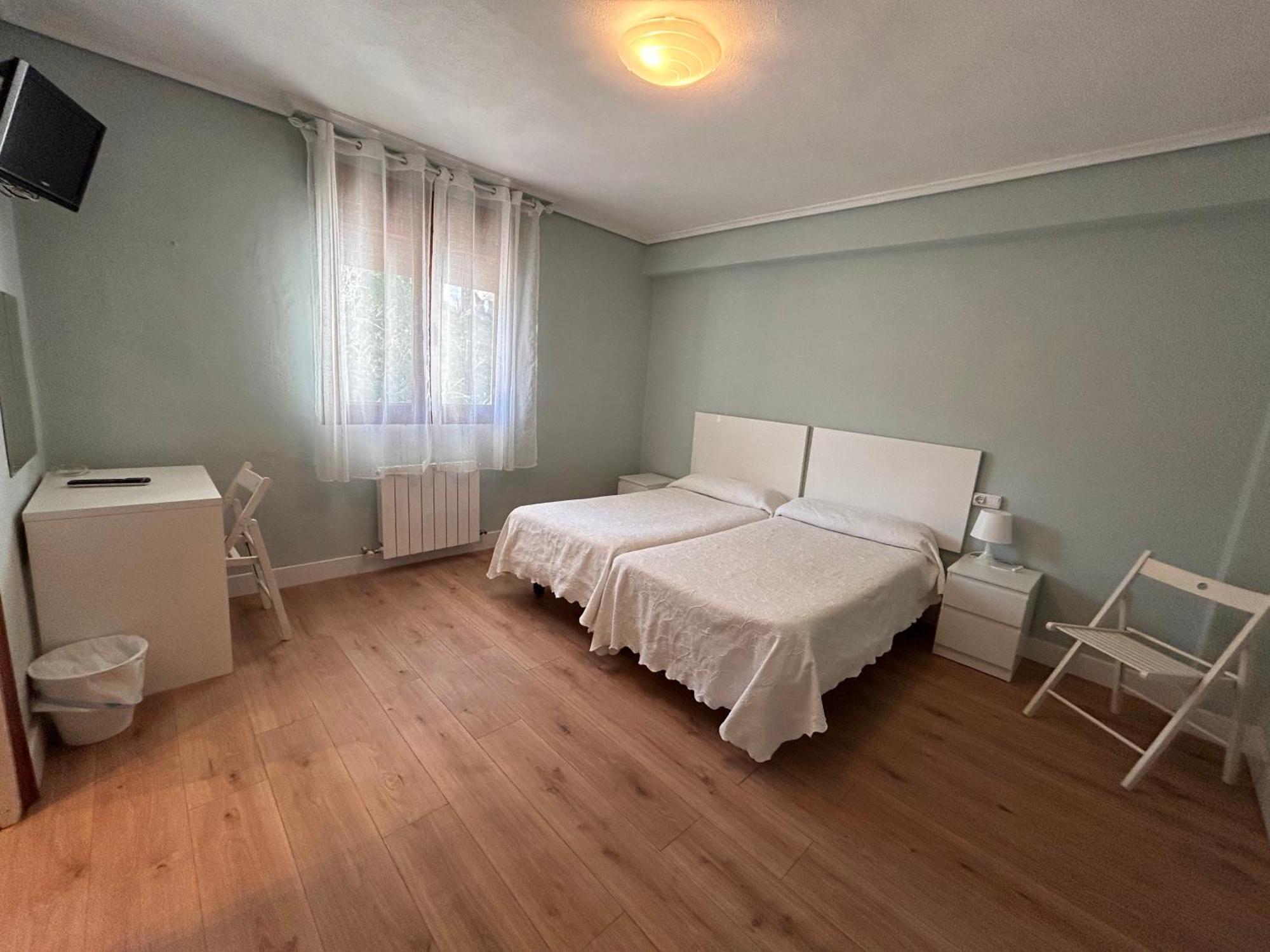 Hostal El Carro 라레도 외부 사진