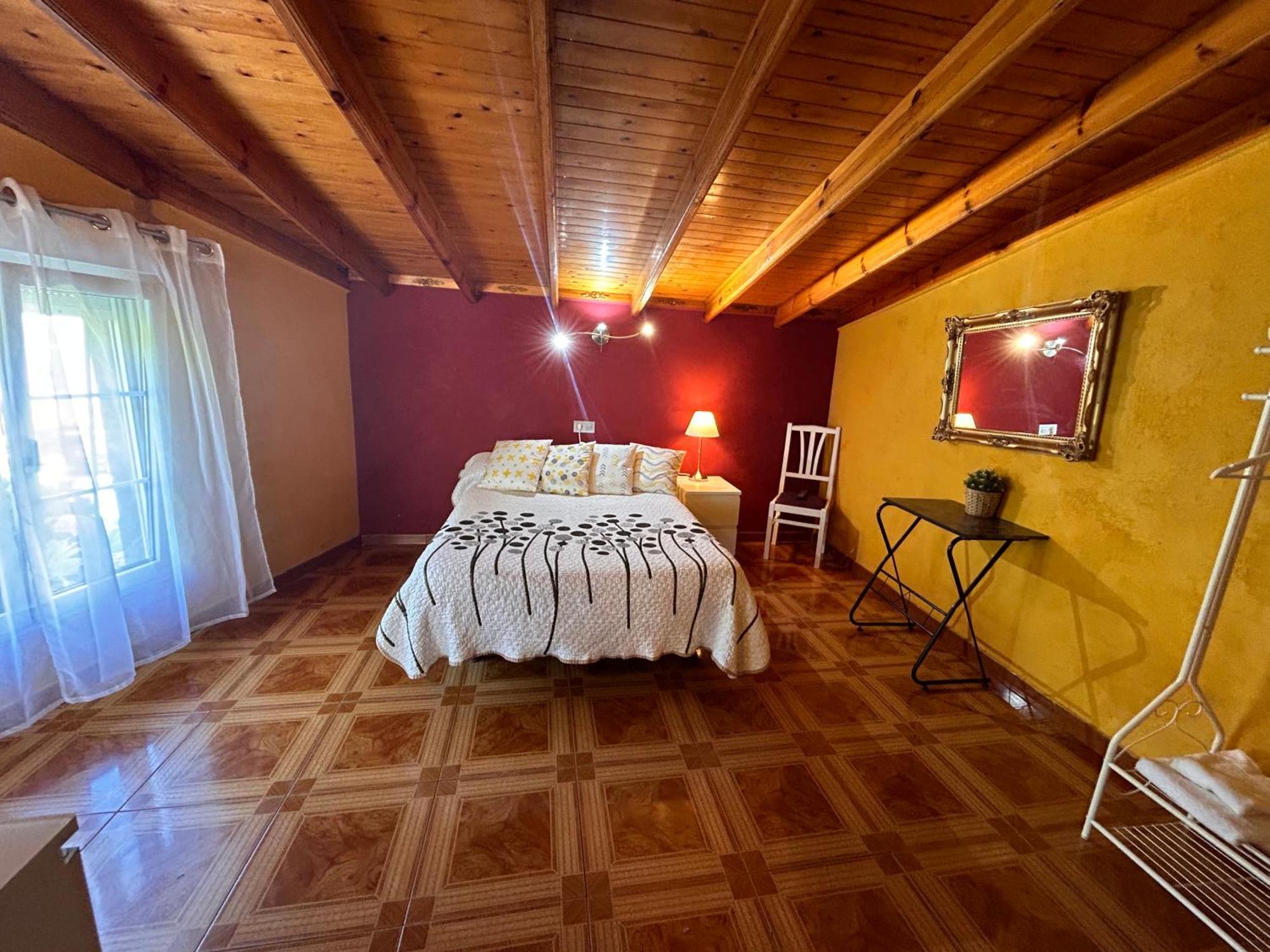 Hostal El Carro 라레도 외부 사진